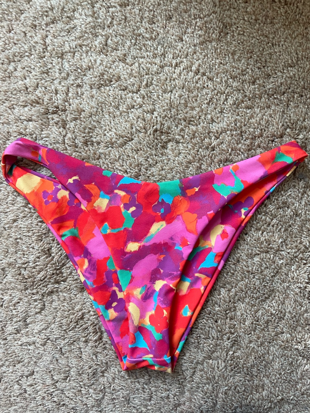 Skatie Ruby bottom Acai medium